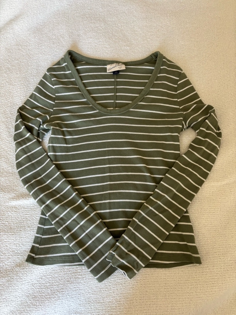Universal Thread Olive & White Striped Long-Sleeve Scoop Neck Top